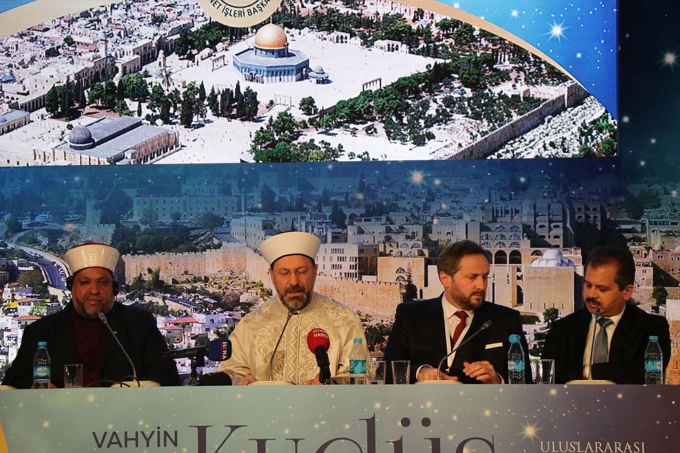 "Vahyin Kutsadığı Şehir: Kudüs" toplantısı sona erdi